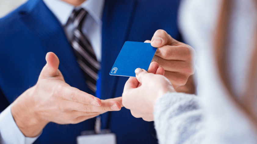 How to Upgrade Hotel Key Cards from Magnetic Stripe Cards to RFID Cards