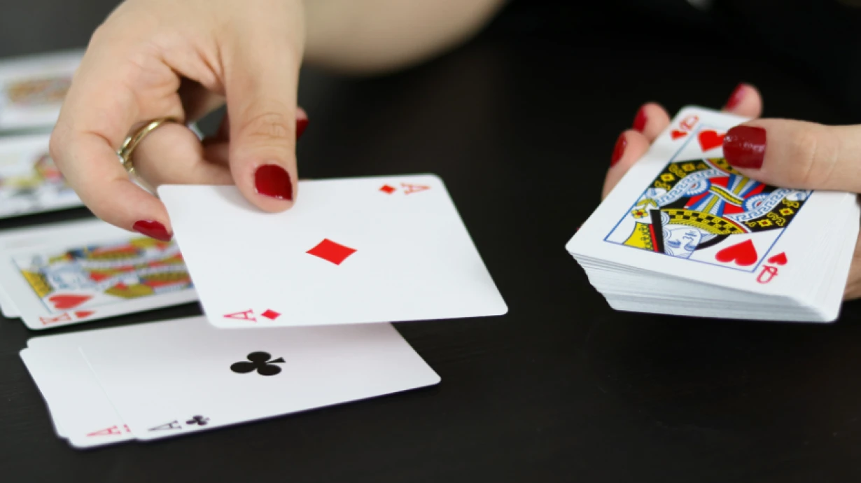 How to Prevent Cheating with RFID Playing Cards？