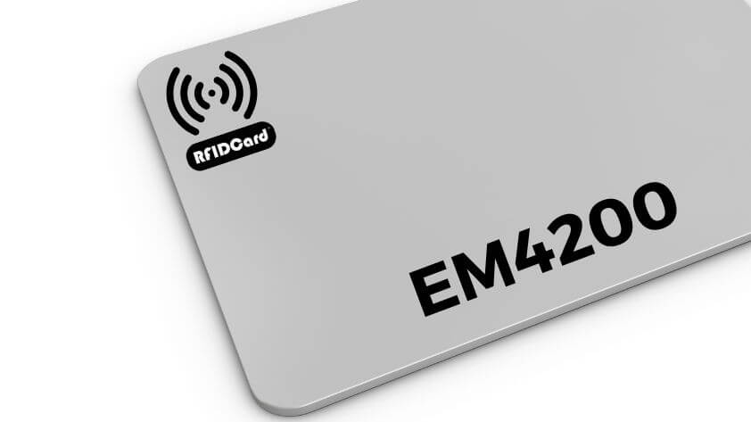 EM4200 RFID Card: When and Why to Choose It