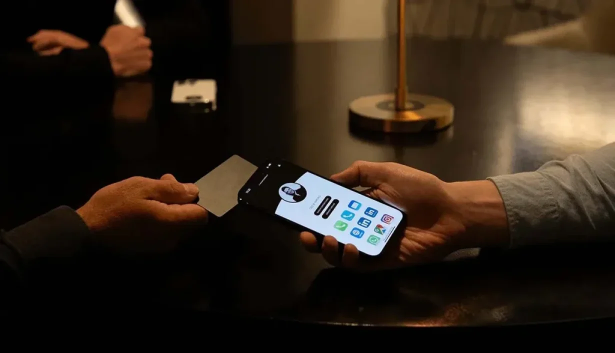 How NFC Tag Business Cards Are Transforming Modern Networking