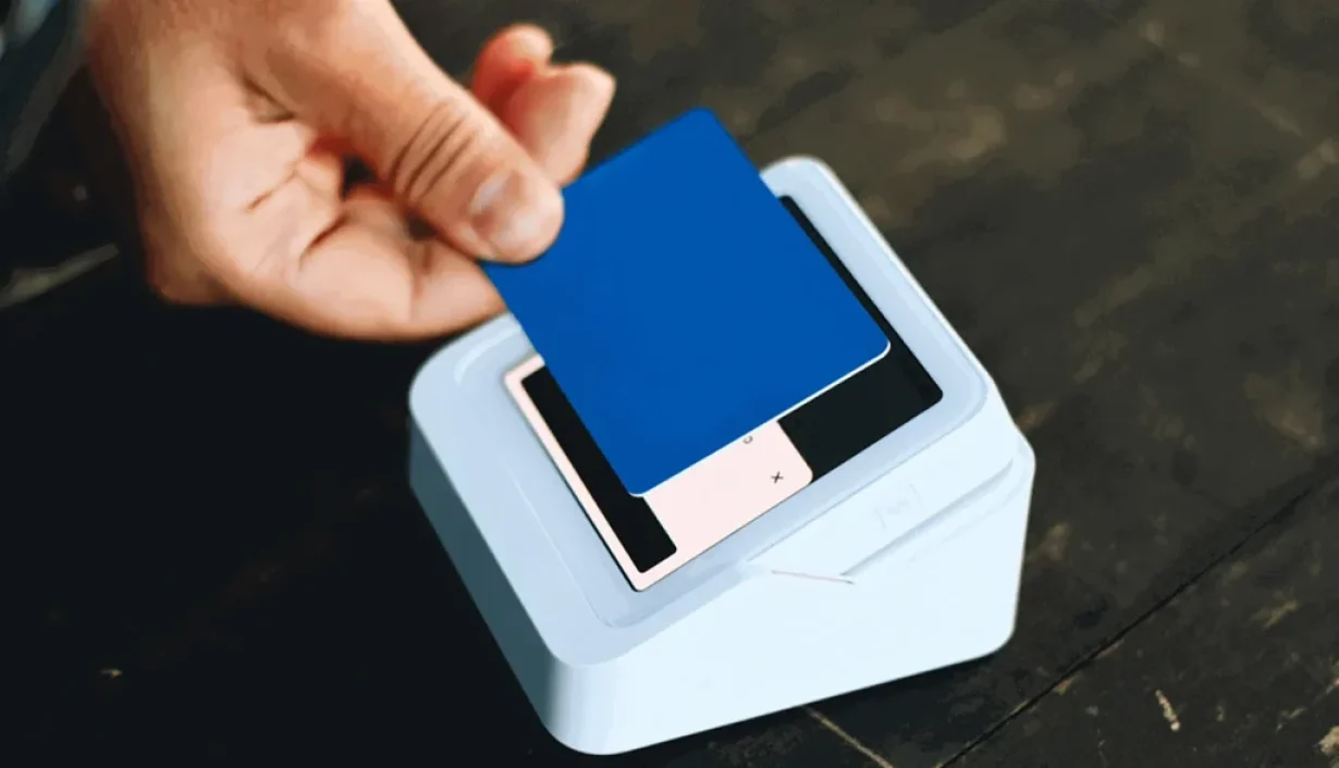 Upgrading from Traditional Loyalty Cards to RFID Loyalty Cards: What You Need to Know
