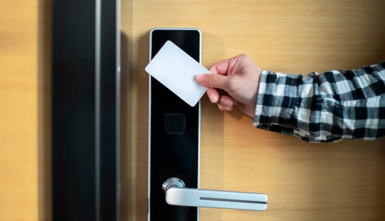 Your First Line Of Defense: Building A Secure Perimeter With RFID Access Control Card