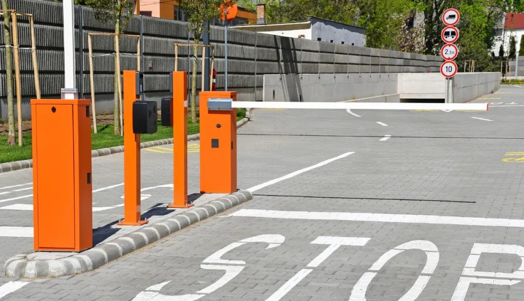 125 kHz RFID used in parking access control for vehicle entry and exit systems