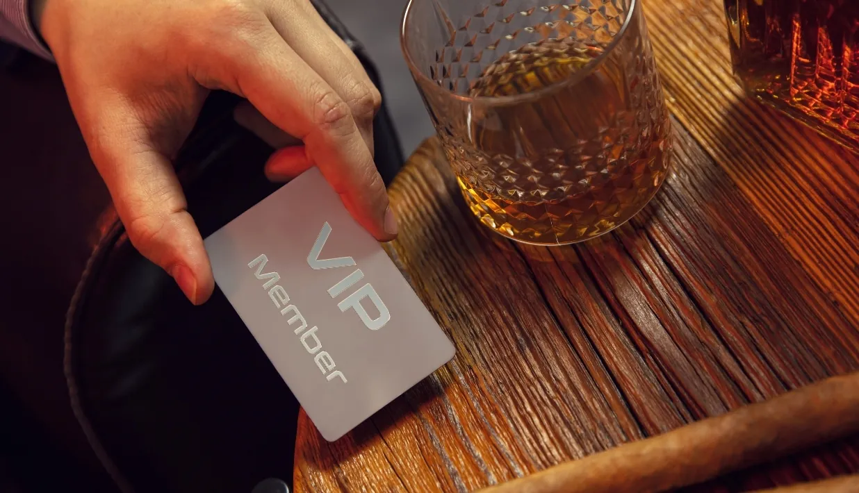brand custom membership cards Brand custom membership cards for business membership and access programs