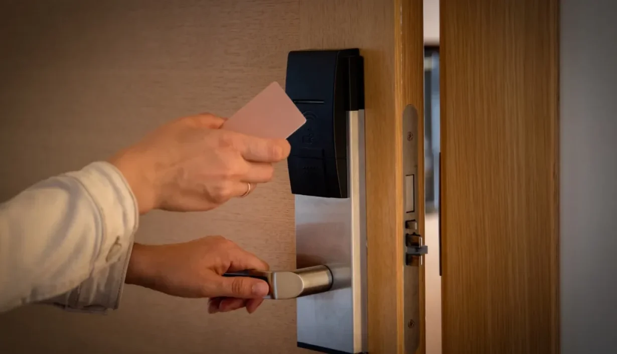 How RFID Hotel Key Cards Support Modern Hotel Identity Management