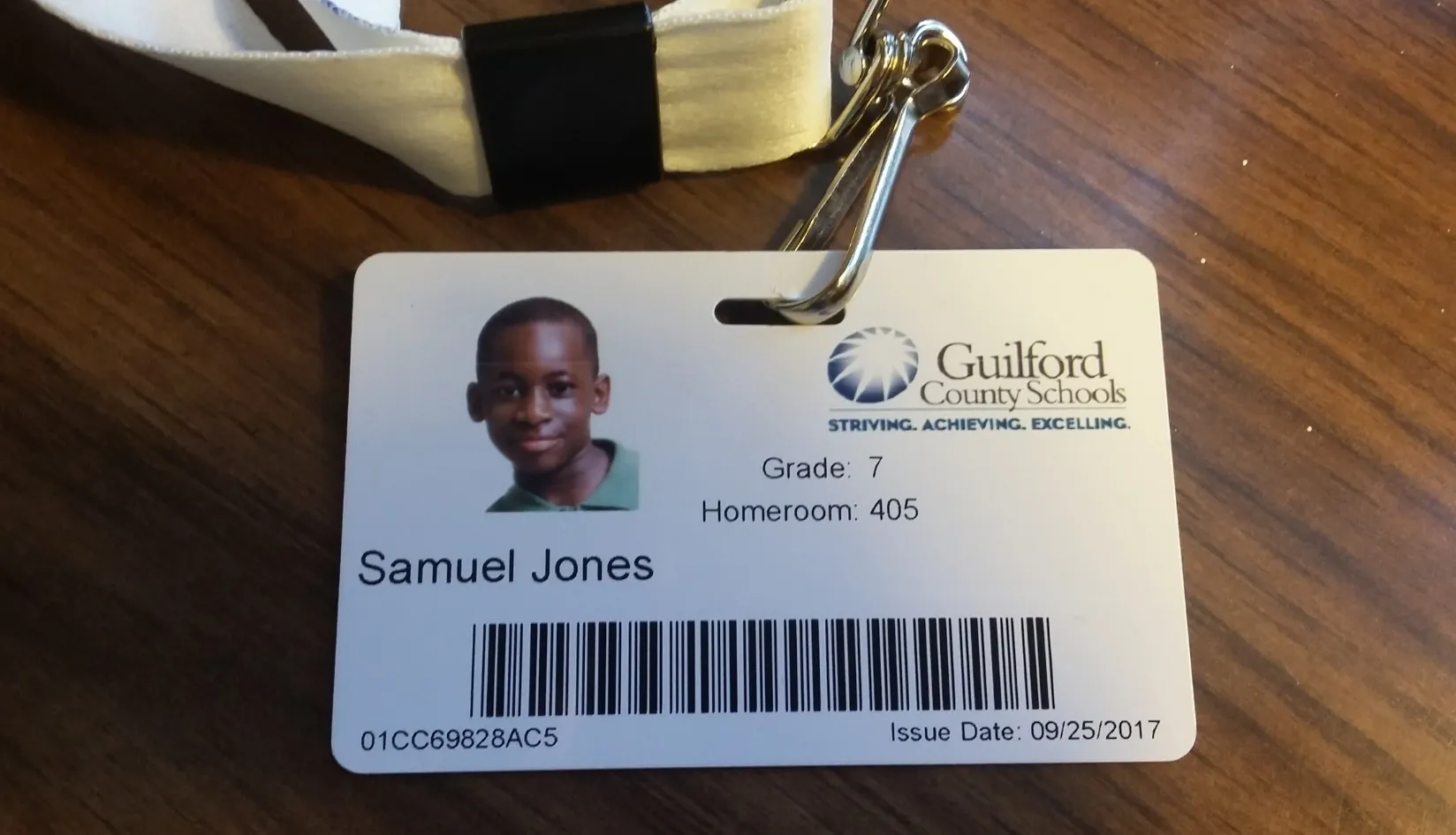 Student ID Cards for Schools How to Choose the Right Cards for Your Students Student ID cards for schools: how to choose the right cards for students